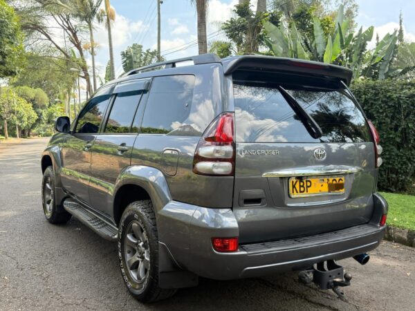 TOYOTA PRADO J120 - Image 4