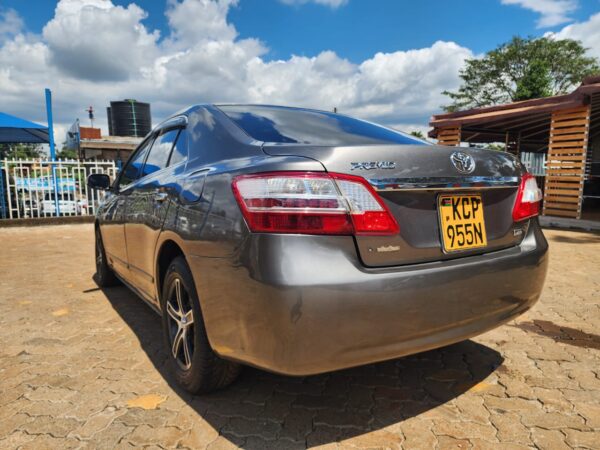 TOYOTA PREMIO 260 - Image 2